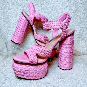 Gianni Bini Raffia Platform Sandals